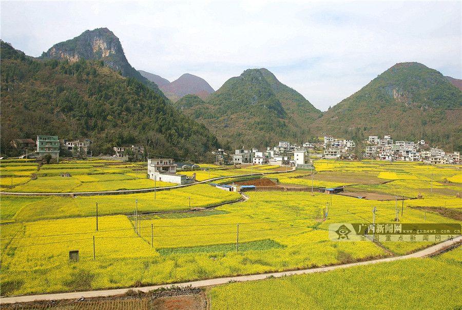 广西百色市隆林县-天湖,眺望的白羊,国家一级水电站